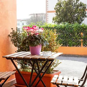 Ciaccio House Near Airport Appartamento